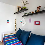 Cozy Parisian Nest, Ideal For Getaway Or Work